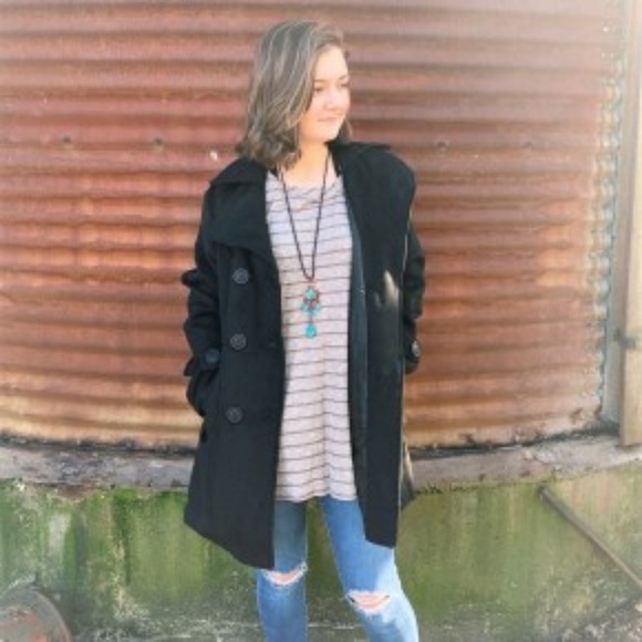 GEE GEE Jackets & Blazers - Classic Wool Coat With Button Front & Tie - Black